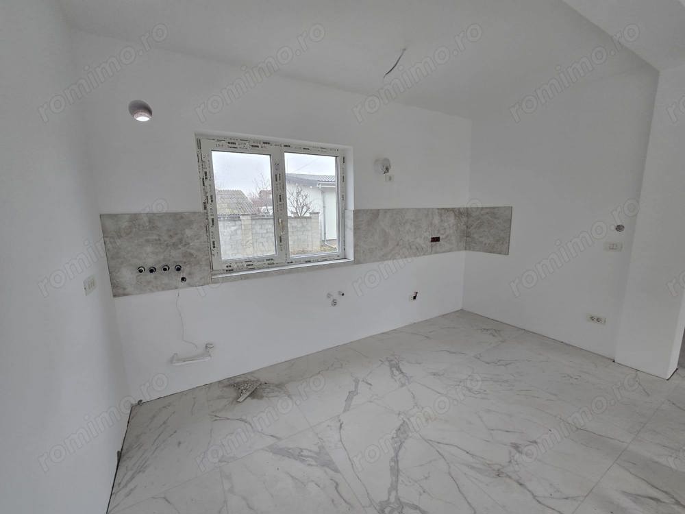 Complex rezidential nou. La asflat. Aproape de Cuina.