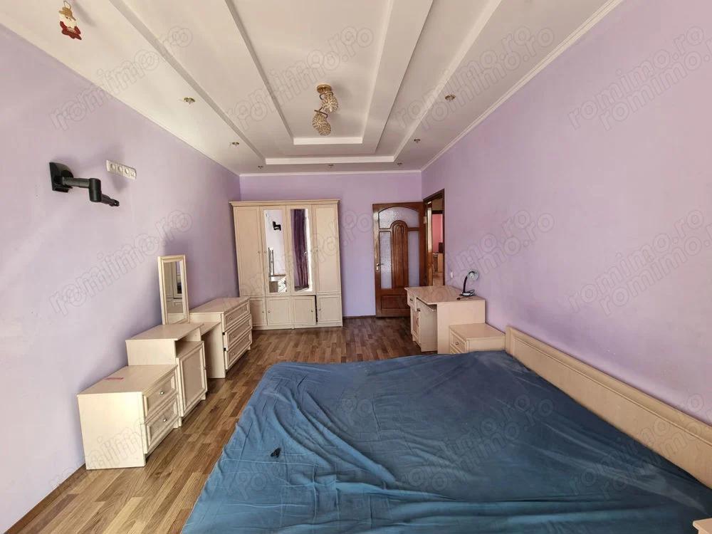 3 camere zona Bucurestii Noi