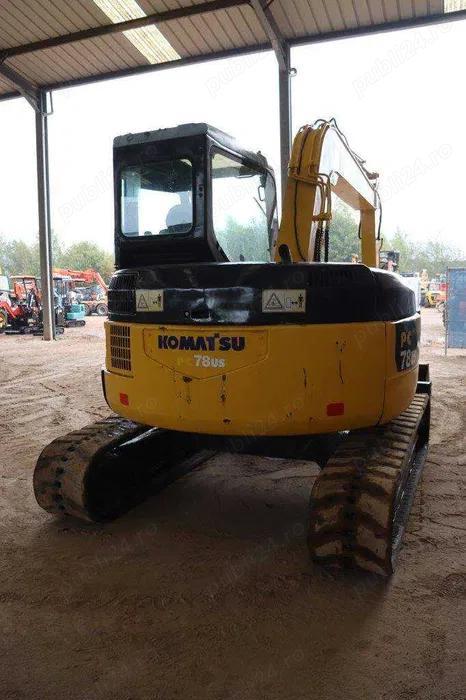 Excavator 8t Komatsu