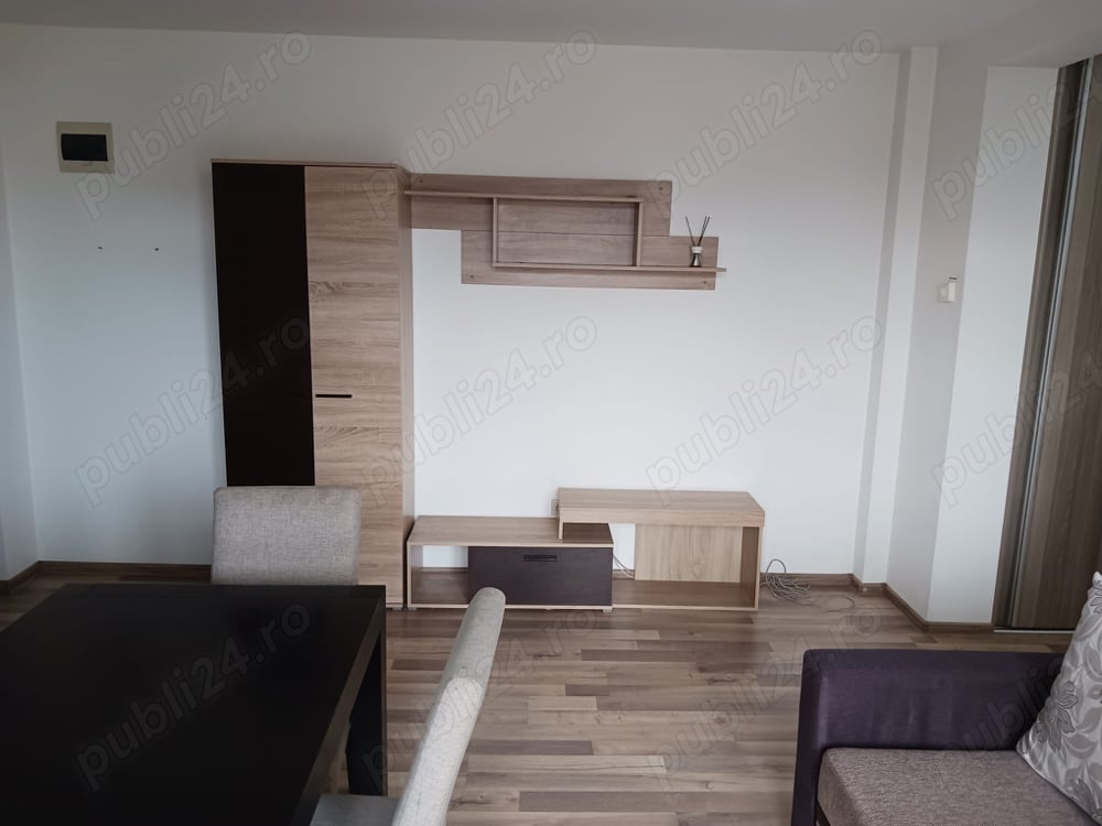 inchiriez apartament zona garii