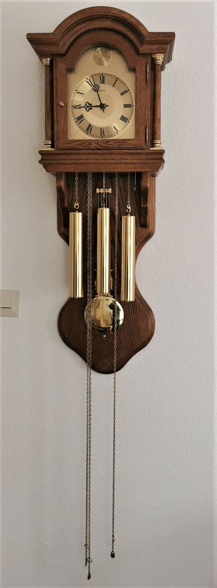 Ceas cu pendul de perete