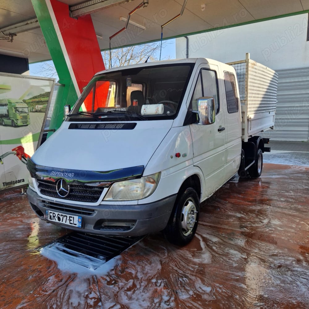 vand sau schimb mercedes sprinter 411