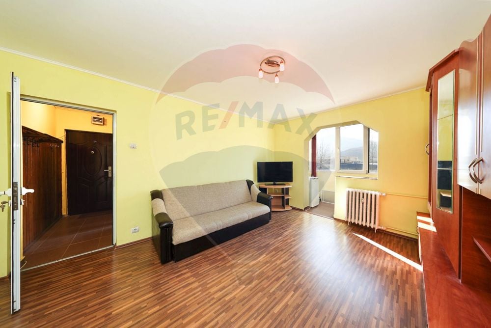 Apartament cu 2 camere de vânzare, Astra, Etaj 1