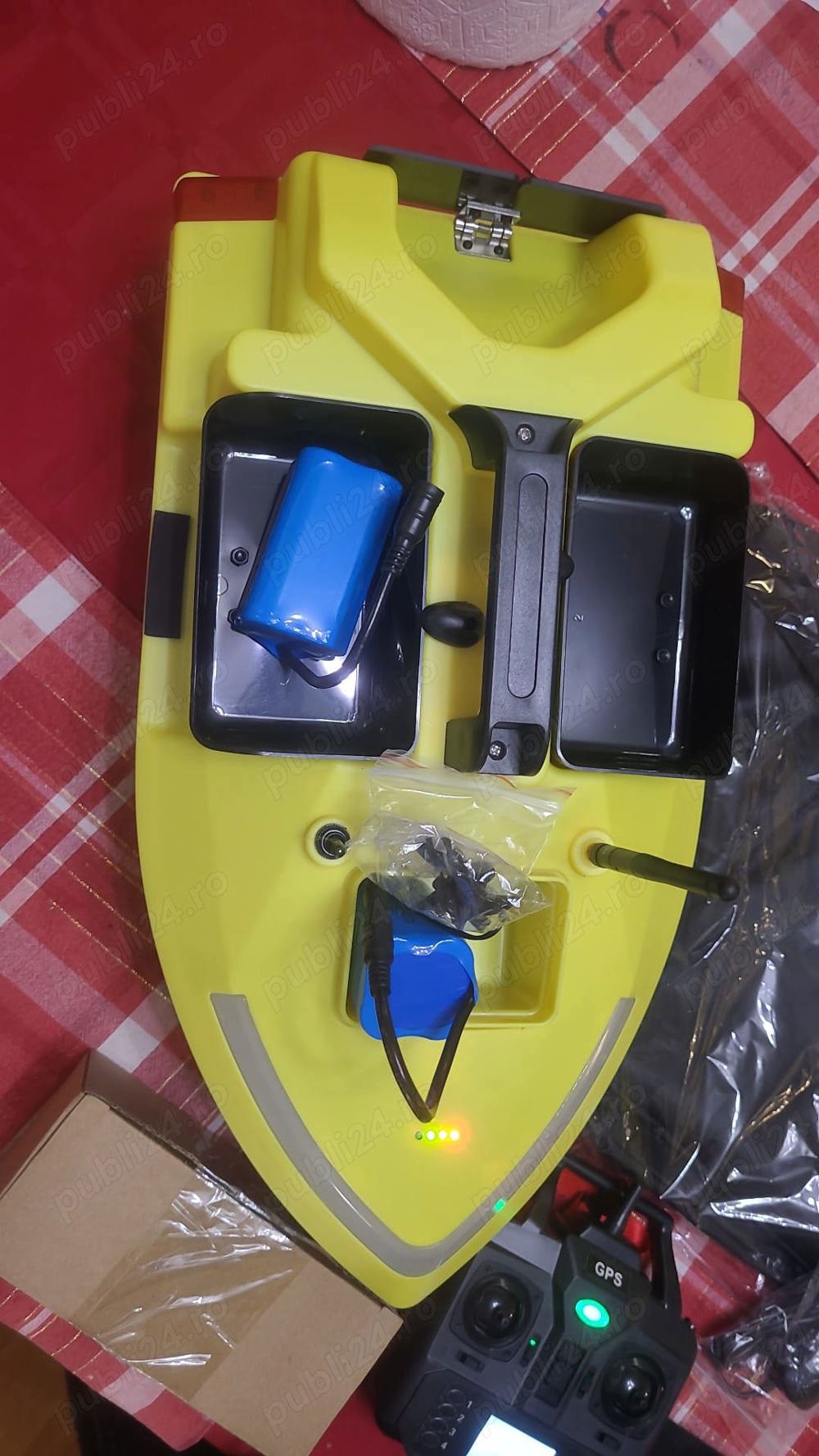 NOU! Barcuta GPS Sonar ultimul model 2025 10KMH