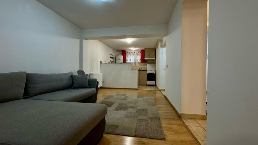 Apartament 3 camere, semidecomandat, 57 mp utili, zona Aradului