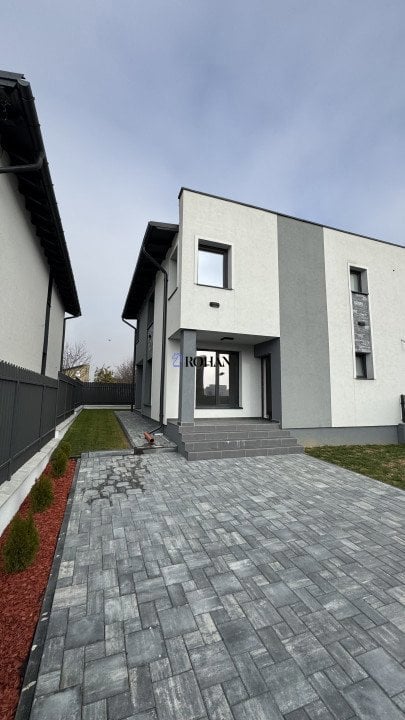 Duplex de vanzare Dealul Furcilor 3 dormitoare | Comision 0%