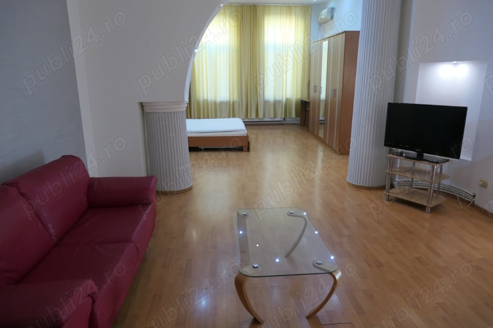 Apartament 2 camere, încălzire cu centrală proprie, zona Piata Mihai Viteazul, et. 1