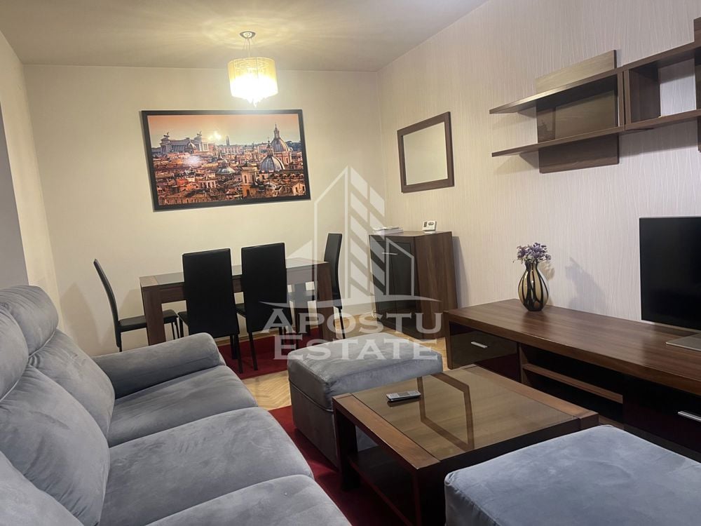 Apartament cu 3 camere, centrala proprie, zona Bd Cetatii