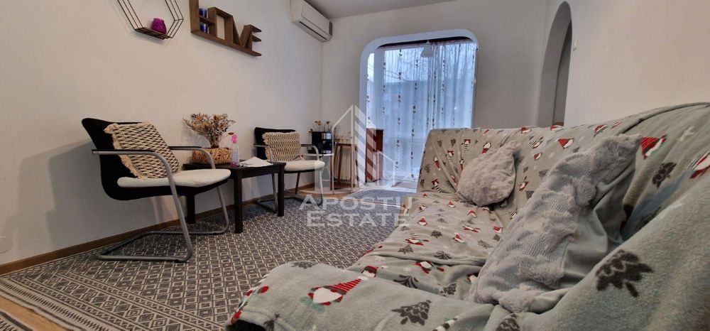 Apartament cu 3 camere , centrala proprie , AC , Sagului