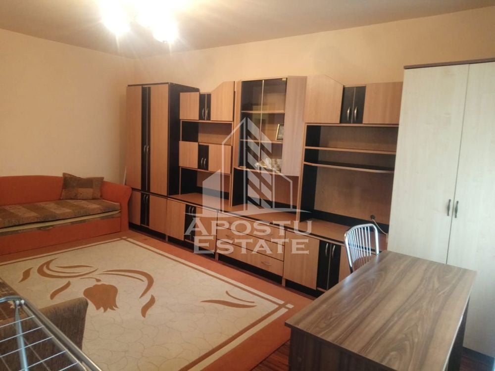 Apartament 2 camere, centrala proprie, Lipovei