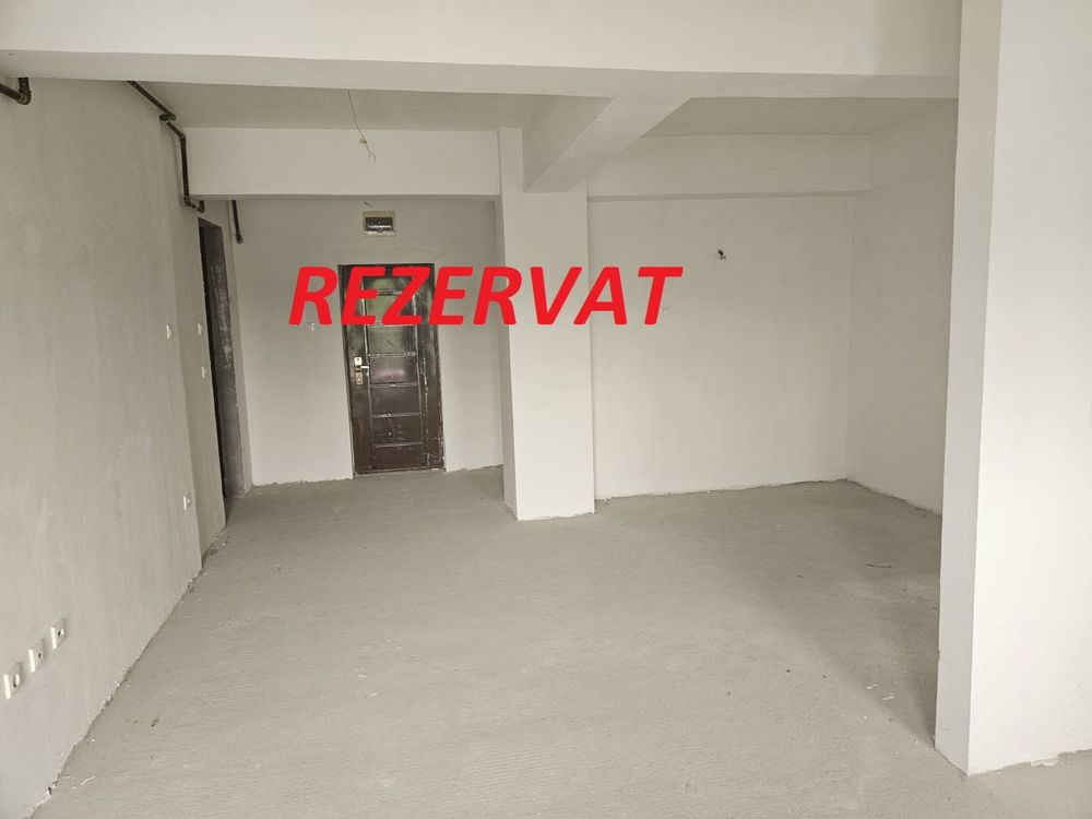 Vând apartament semifinisat în Prundu - etaj 6, bloc nou cu lift