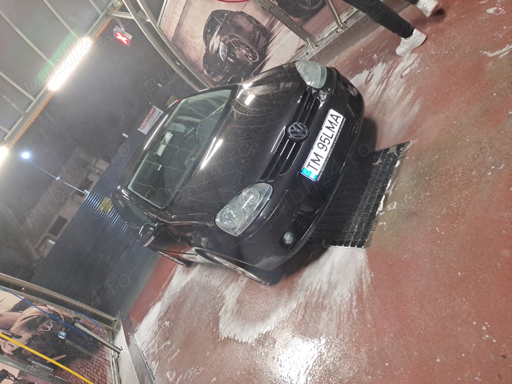 vand golj 5 1.6 benzina 