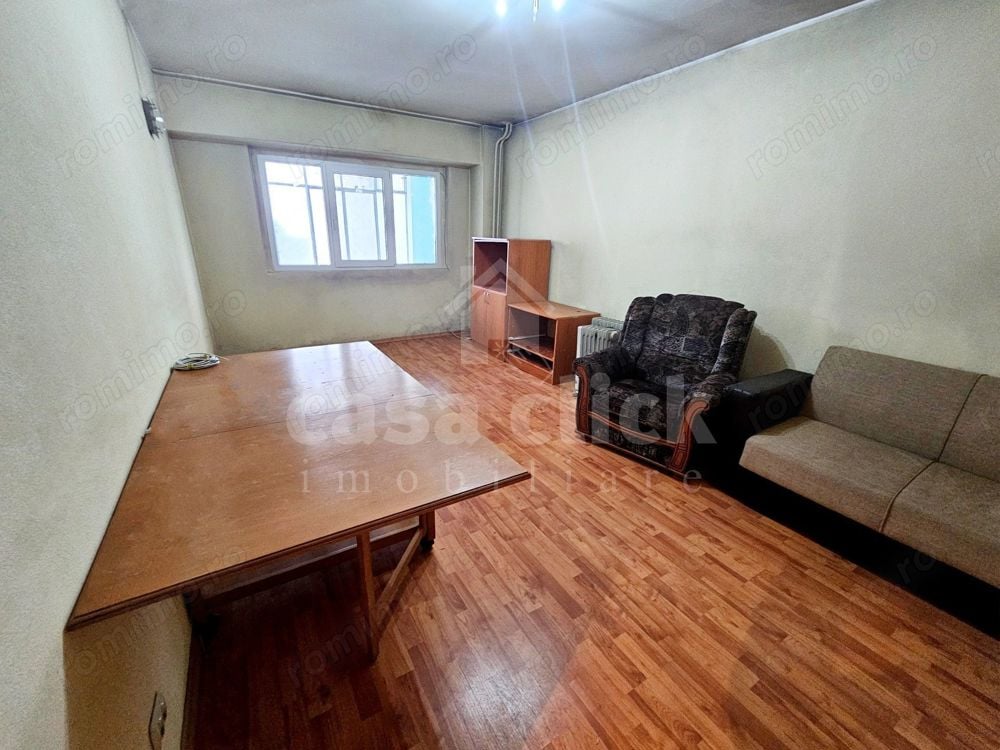 Apartament generos 3 camere, Mazepa 1, parter