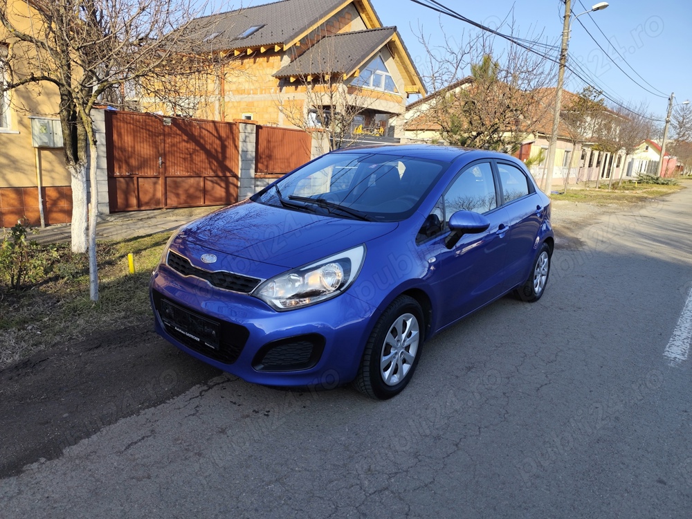 KIA Rio.1.3 Benzina