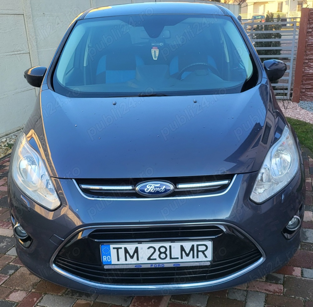 Vând Ford C-max impecabil