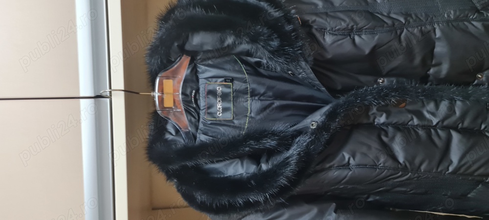 jacheta neagra cu puf marime 44