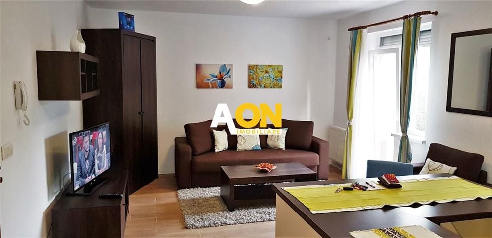 Apartament 2 camere, cu terasa proprie, Cetate