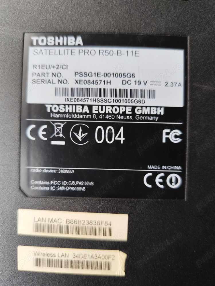 dezmembrez laptop Toshiba 