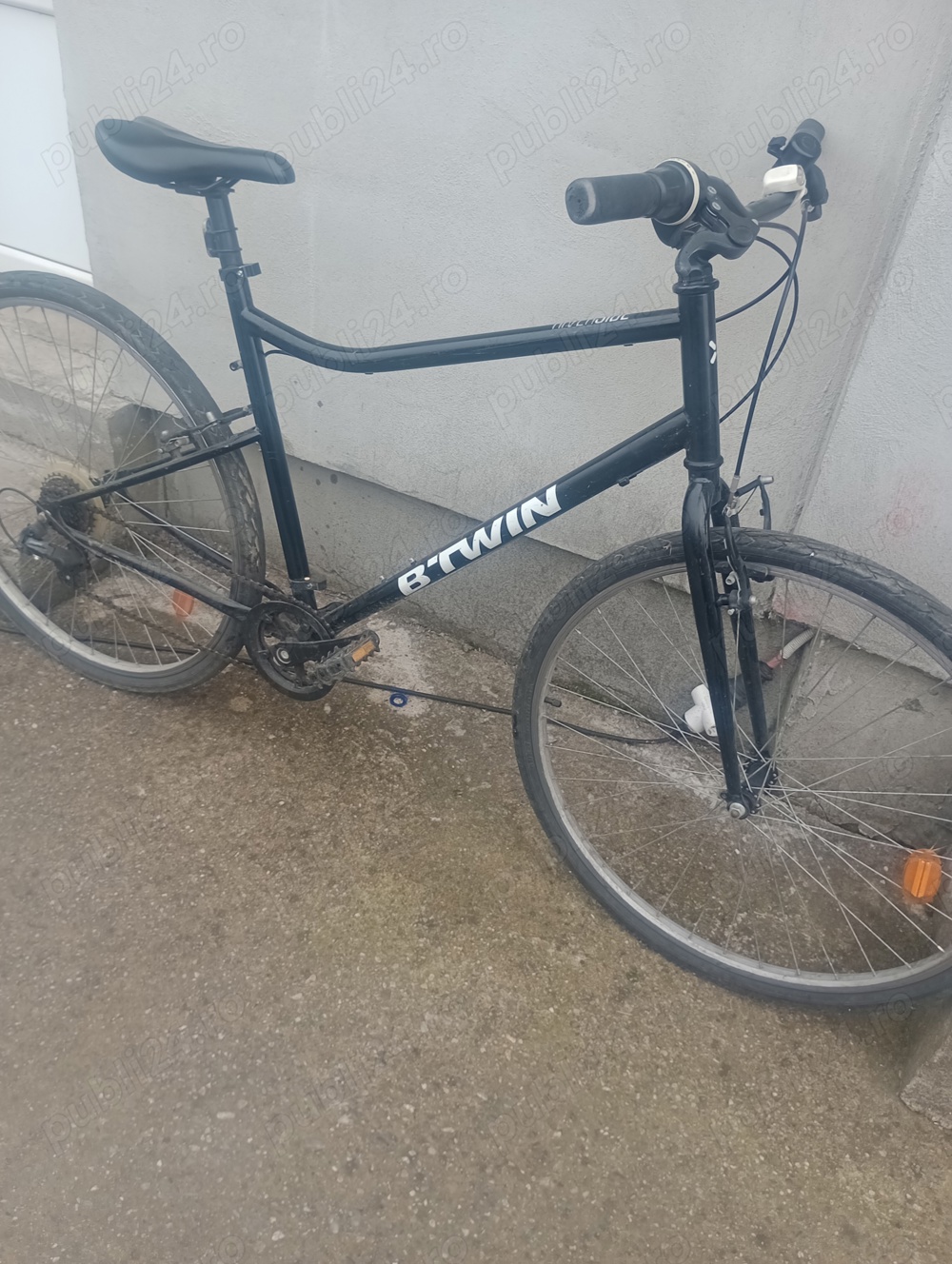 vând bicicleta btwin