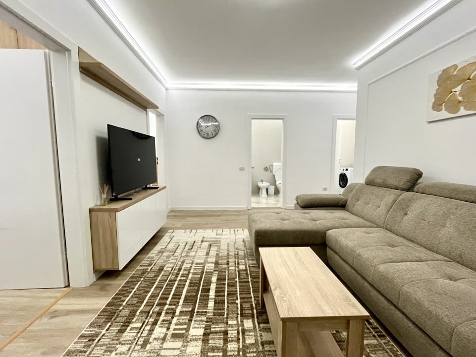 Apartament 3 camere, bloc nou, lângă Spitalul Județean