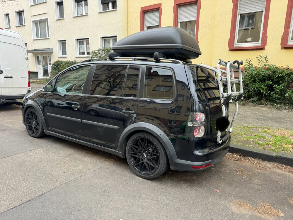 Volkswagen Touran cross