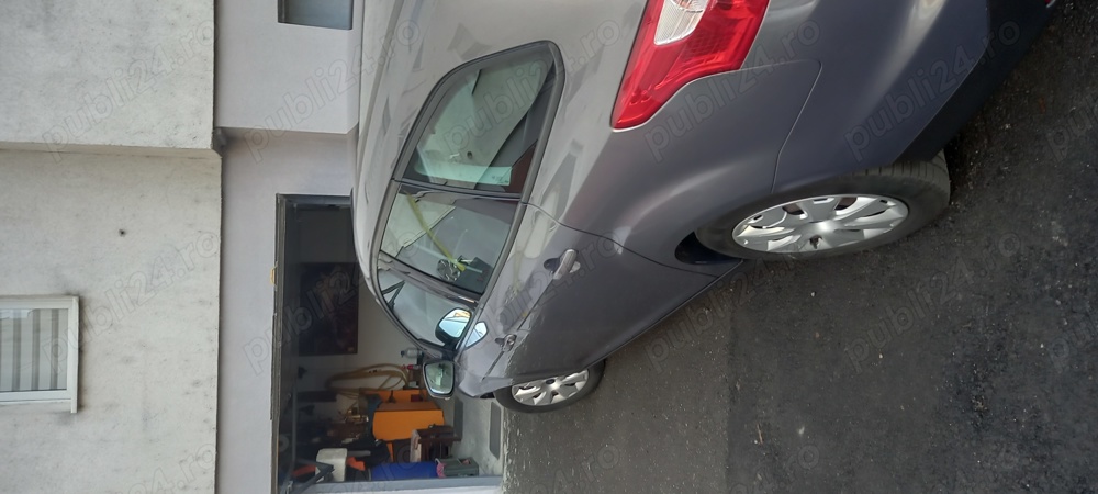 Ford focus 1.6 benzina  Ford focus 1.6 benzina