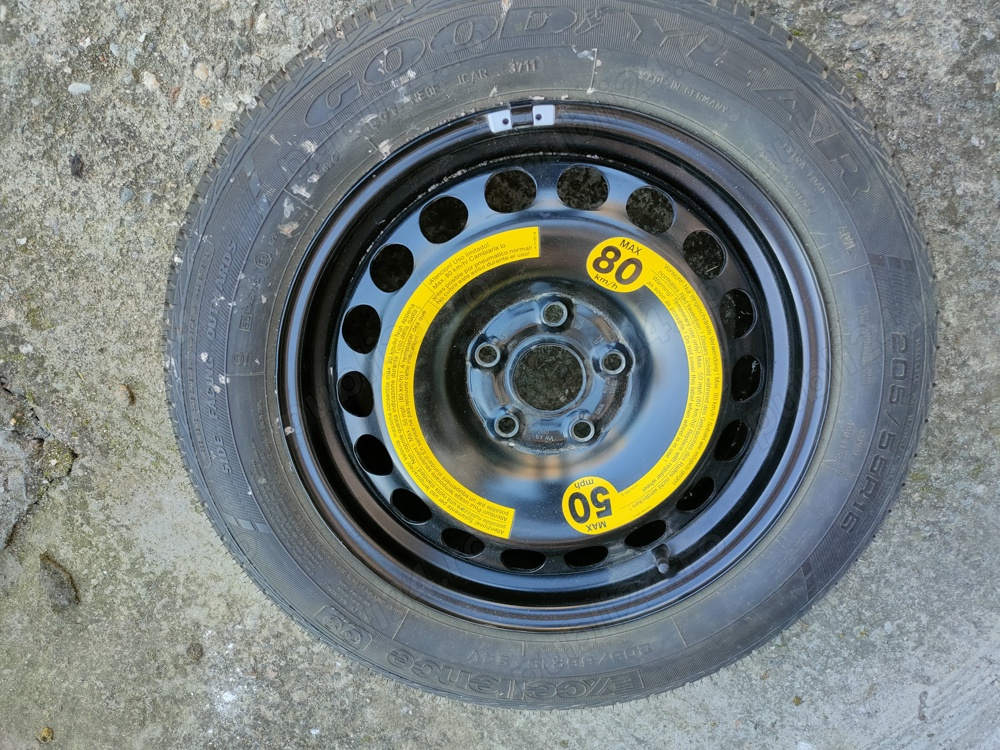 Roată de rezervă  nefolosită  205/55/16