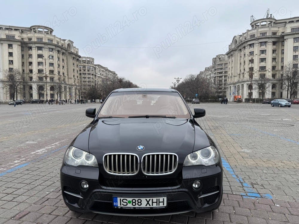 BMW X5 E70 LCI xDrive40d Diesel BITURBO 306 CP (225 kW)