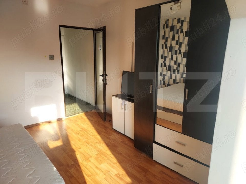 Apartament spatios, 3 camere, 56 mp, zona Bucovina