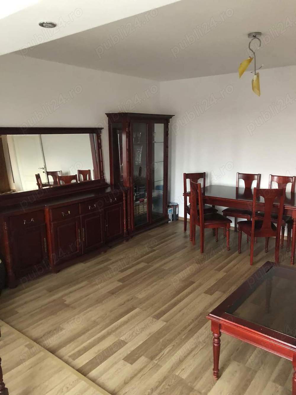 Apartament cu 4 camere, zona ultracentrala