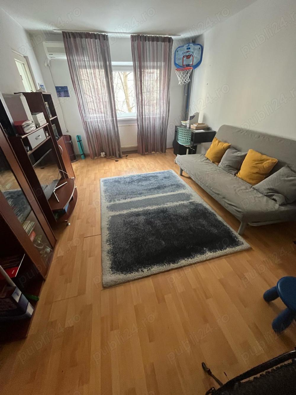 Închiriez apartament 2 camere