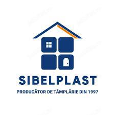 Muncitor calificat necalificat in productie fabrica PVC 