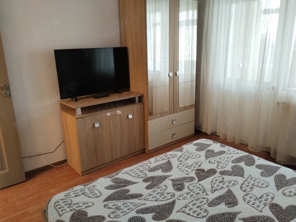 inchiriez apartament in zona restaurantului Olimp