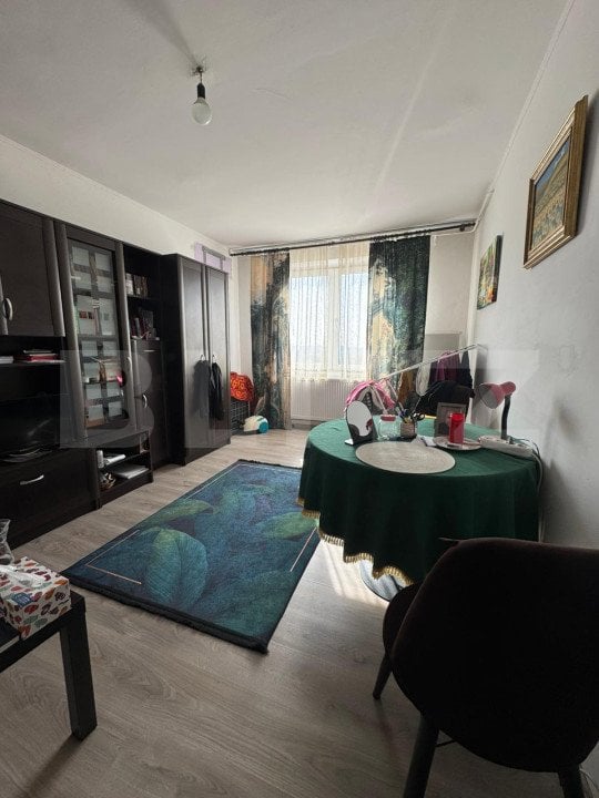 Apartament de vanzare, cu 2 camere, zona Piata Rahova