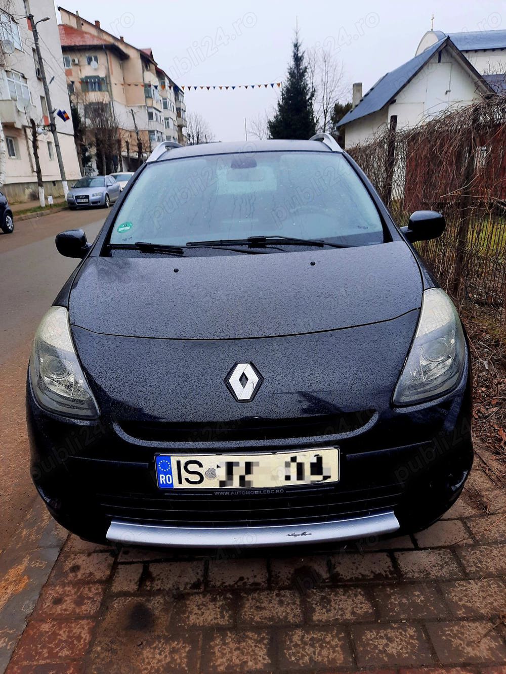 VAND RENAULT CLIO 3 motor 1,2 benzina an 2009