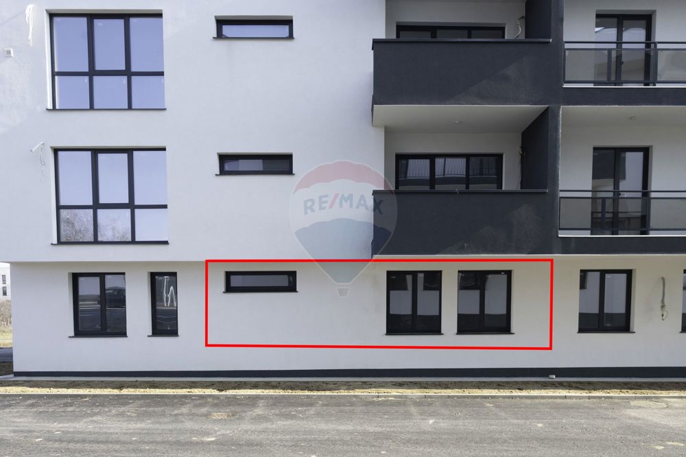 Apartament nou cu 1 cameră și loc parcare exterior inclus, Sânmartin