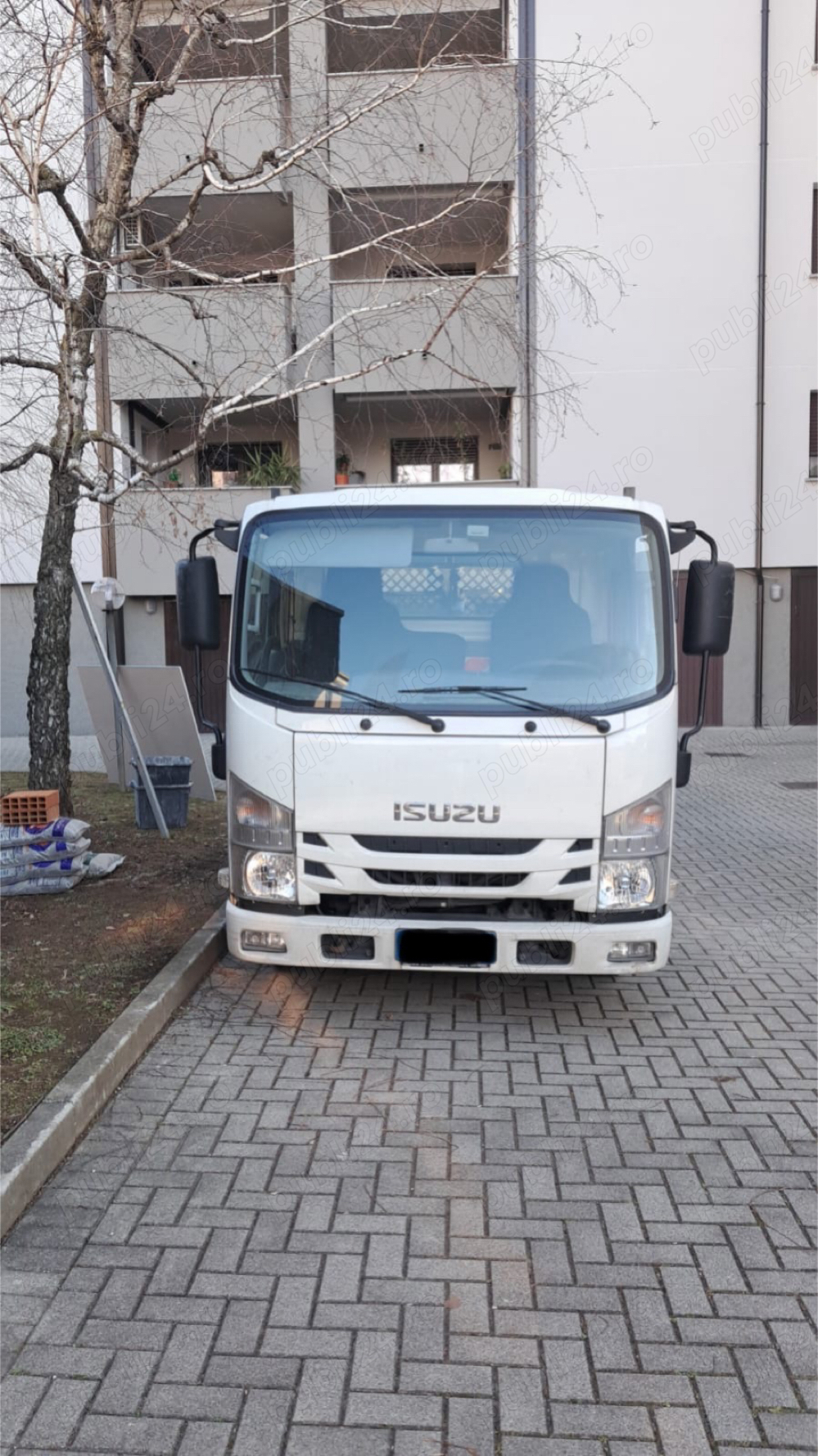Isuzu N 21  Basculabil 3 Parti 2018