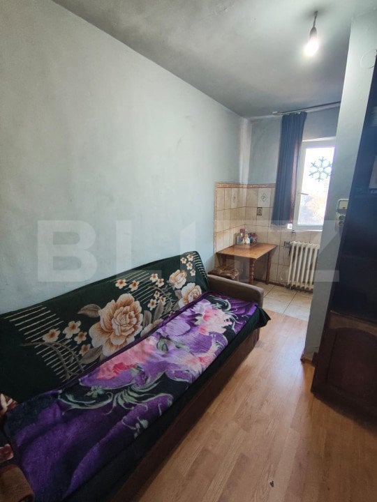 Garsoniera de vanzare, 10 mp, zona Nufarul-Colegiul Onisifor Ghibu