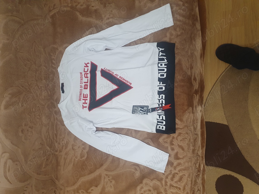 Bluza cu mânecă lunga