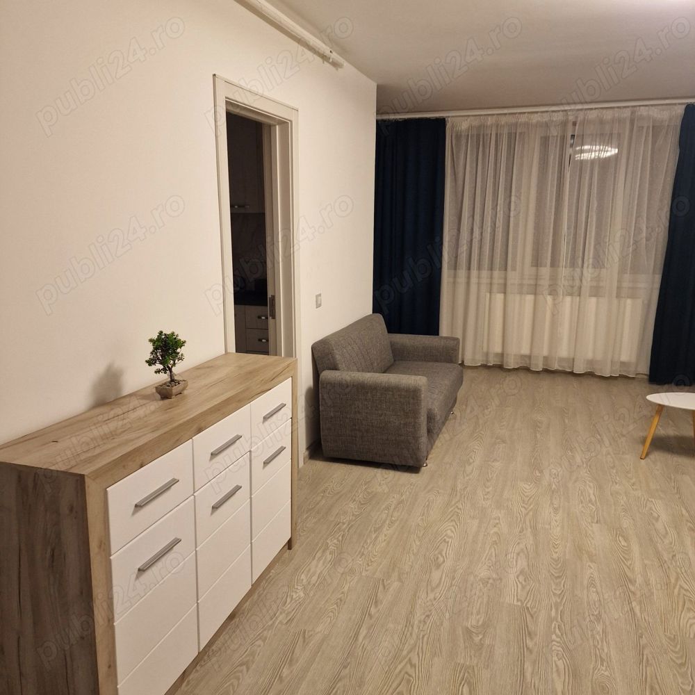 apartament 2 camere pacii 70mp loc de parcare