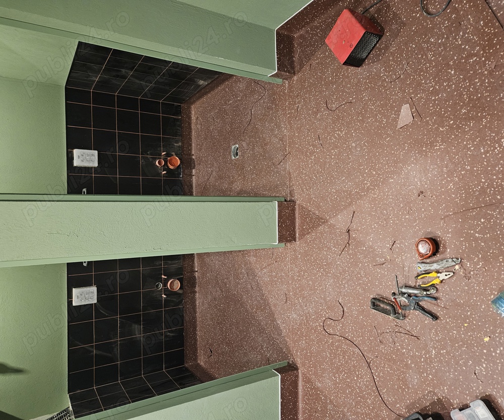 Covor pvc cămine bătrâni. 