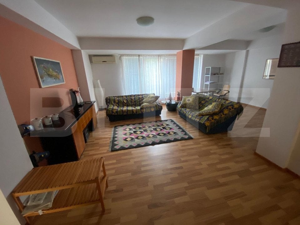 Apartament de vanzare, cu 3 camere, 99 mp, zona Rodnei