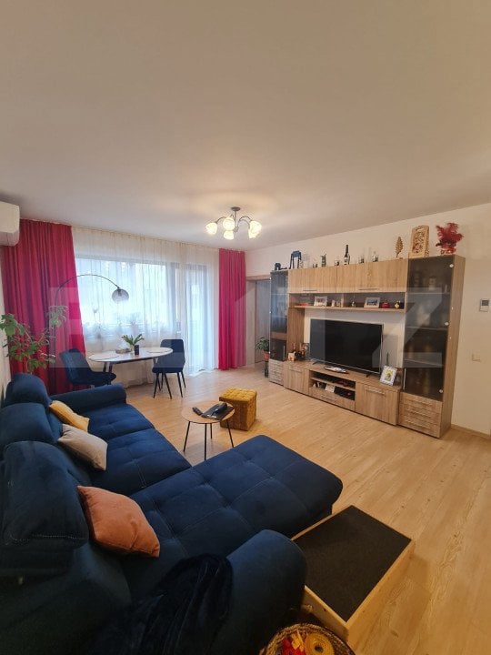 Apartament cu 3 camere, 74 mp, bucatarie inchisa, parcare, zona parcului Poligon