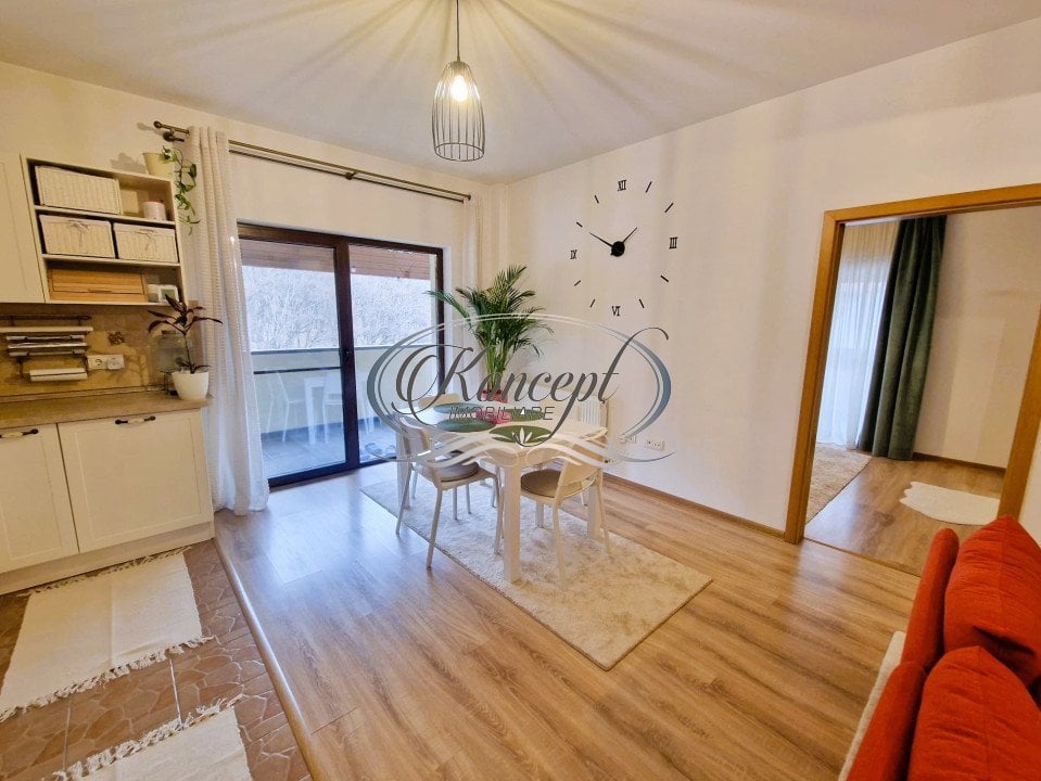 Apartament spatios cu panorama spre padure