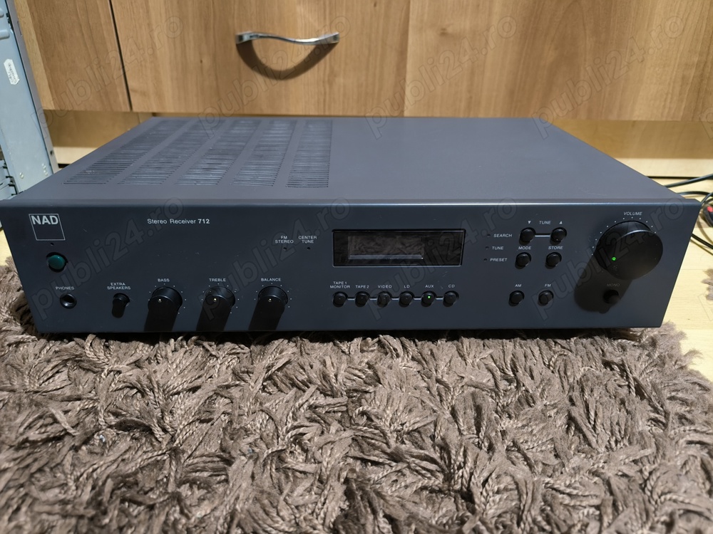 Amplificator Nad 712