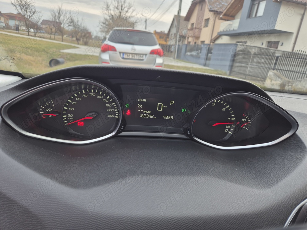 Vând Peugeot 308,AN 2017, 1,6HDI AUTOMAT,PREȚ 6450