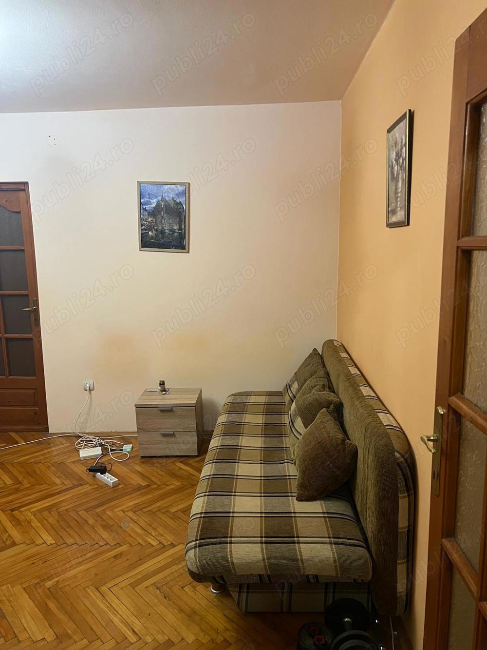 Vand apartament 2 cam