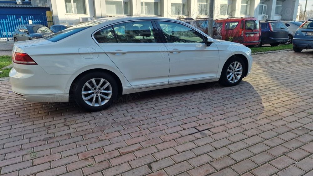 Volkswagen Passat Sedan 2.0 TDI Comfortline
