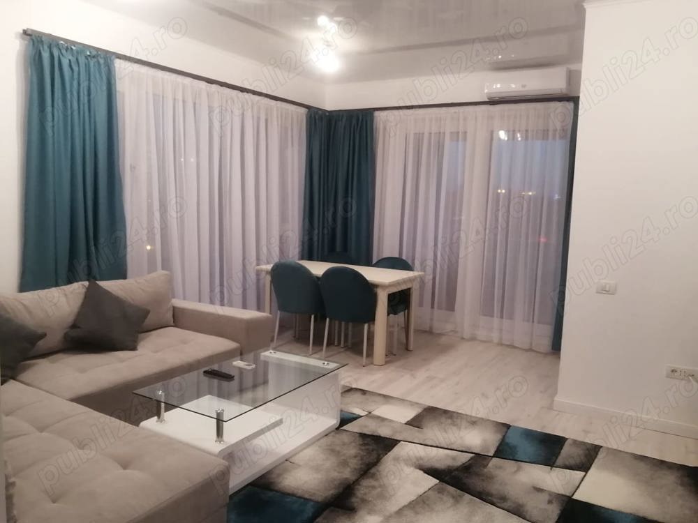 Închiriez apartament cu două camere zona campus