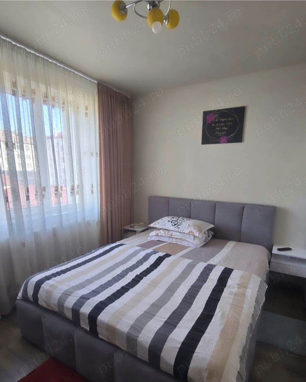 Vând apartament complet mobilat si utilat